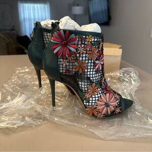 Zara 1539/201/203 USA 9 EUR 40 floral peep toe heel for spring or tea party